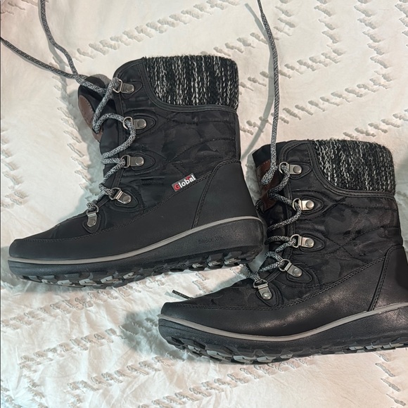 EUC Women’s Global Win Black and Gray Snow Hiking Boots 6.5 Waterproof Insulated - Picture 3 of 8